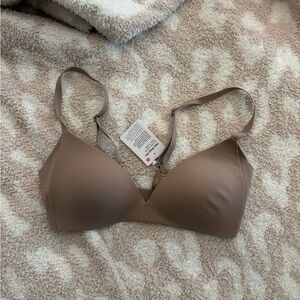 New Lululemon Take Shape Bra